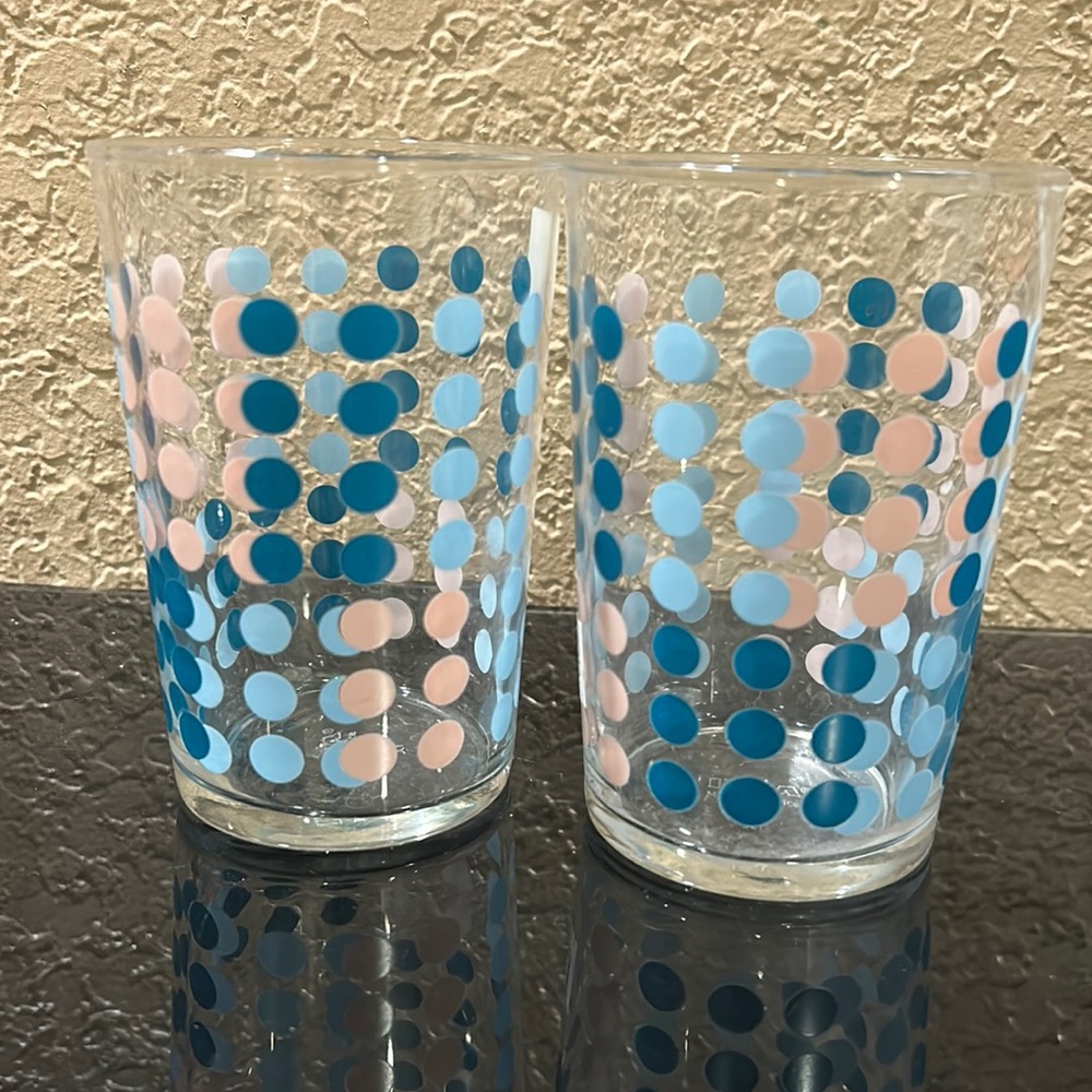 Set of 2 Ikea tumbler poke a dot glassesThey have a vintage look Made in France